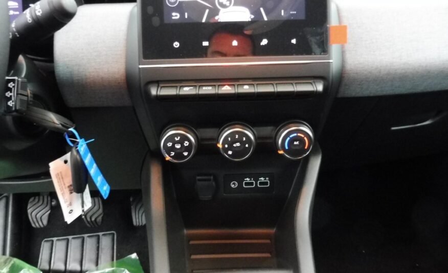 RENAULT Clio 1.5 BLUE DCI 100CH EVOLUTION