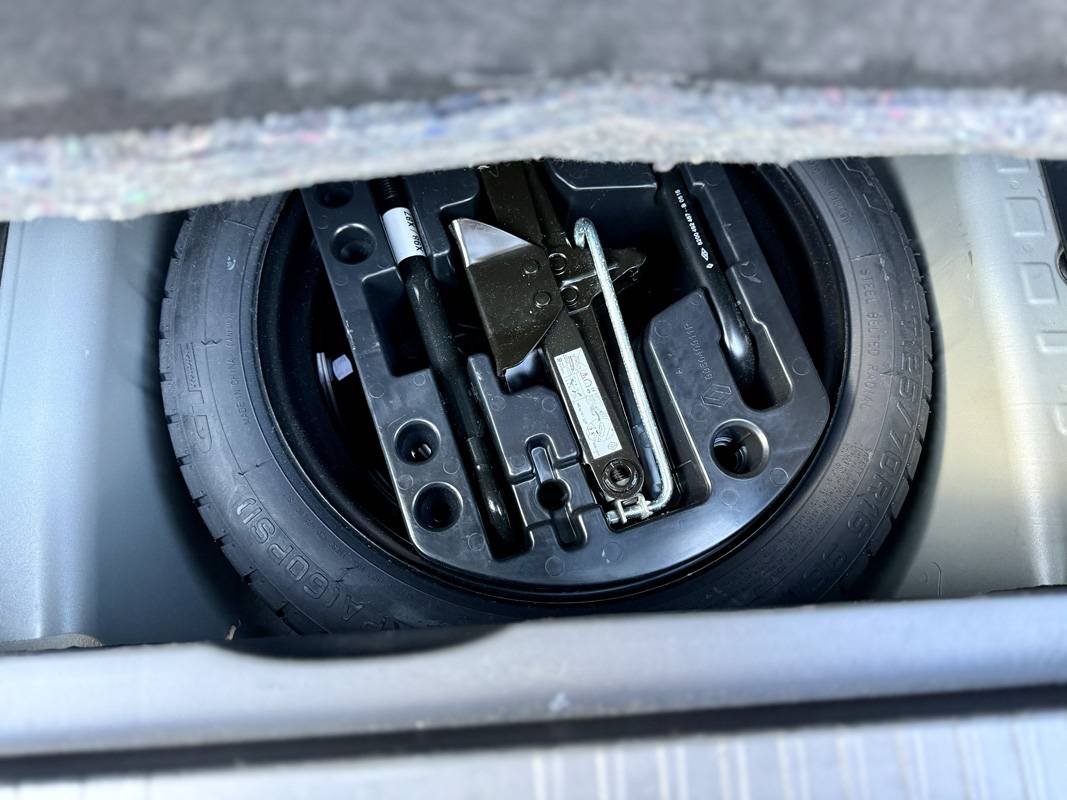 RENAULT CAPTUR 1.2 TCe 120ch Stop&Start energy Intens EDC Euro6 2015 2015