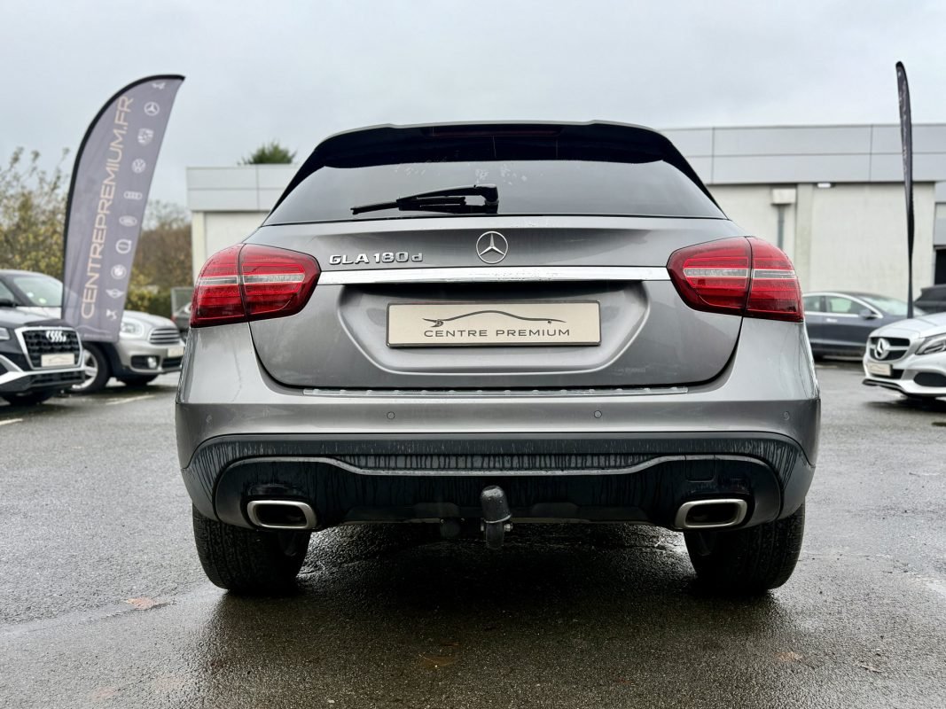 MERCEDES GLA 180D 109CH INTUITION 7G-DCT 2018