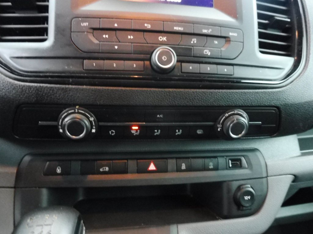 PEUGEOT Expert STANDARD 1.5 BLUEHDI 120CH S&S PREMIUM