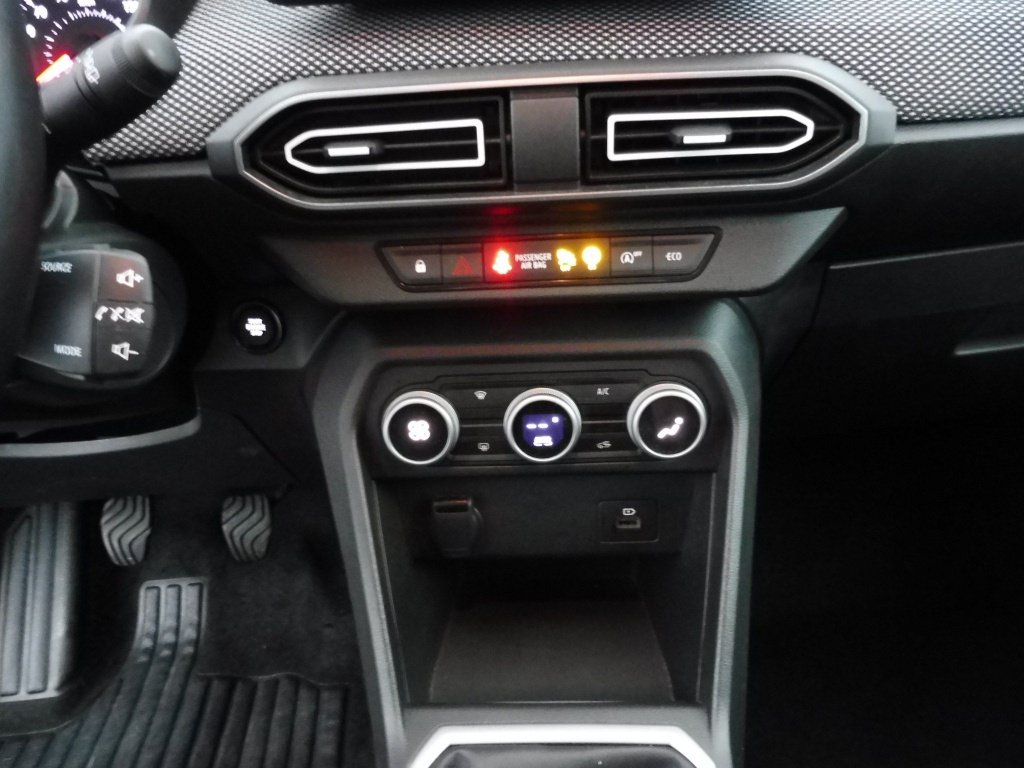 DACIA Jogger 1.0 TCE 110CH EXPRESSION 7 PLACES -24