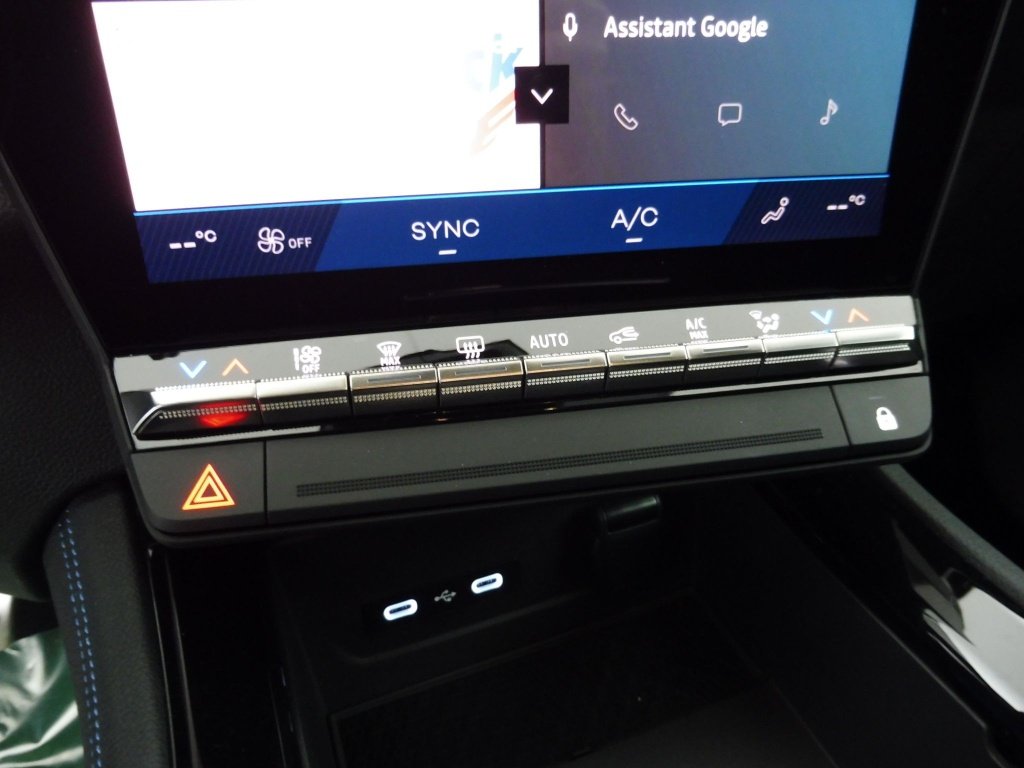 RENAULT Espace 1.2 E-TECH FULL HYBRID 200CH ESPRIT ALPINE 7 PLACES – 25