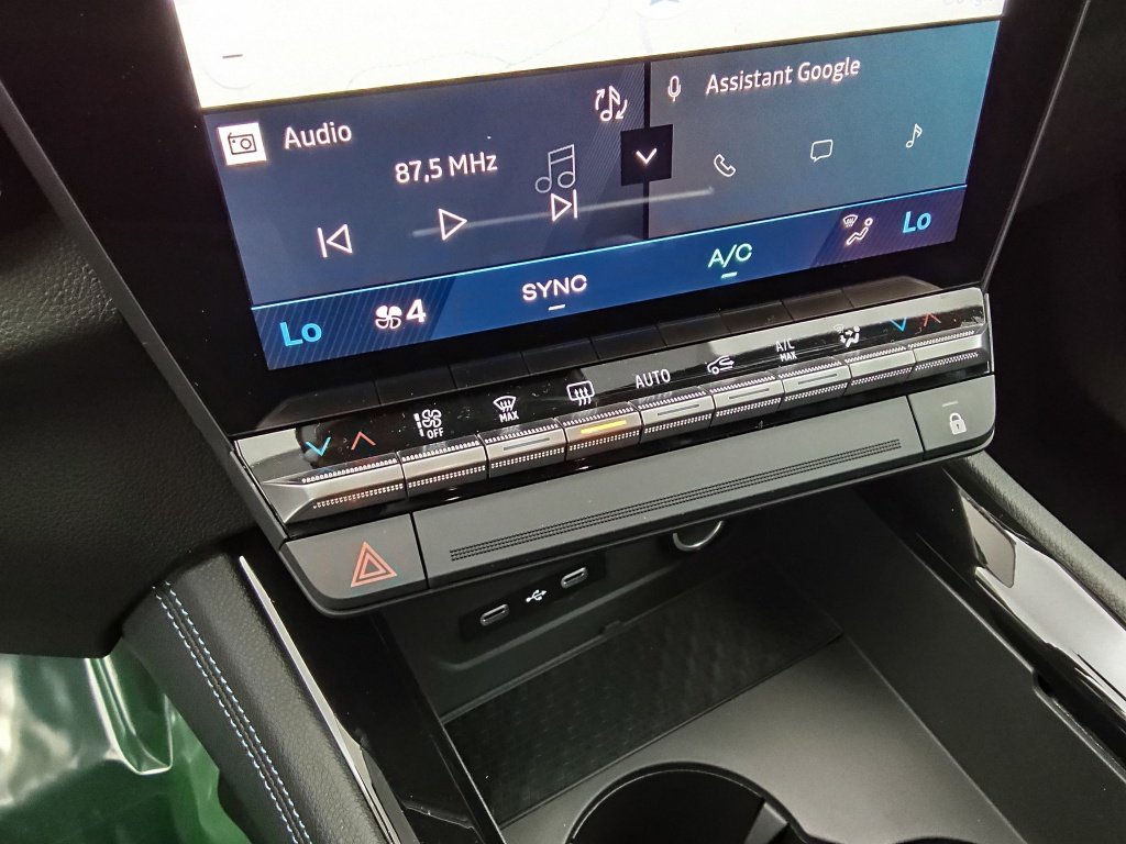 RENAULT Espace 1.2 E-TECH FULL HYBRID 200CH ESPRIT ALPINE 7 PLACES – 25