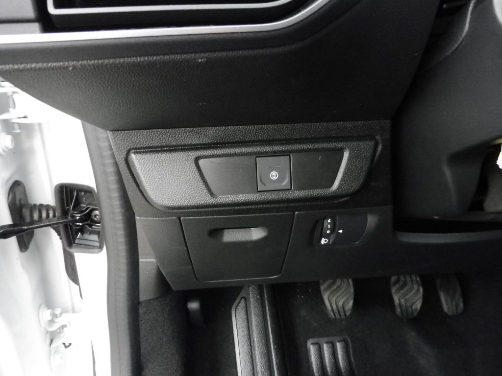 DACIA Jogger 1.0 TCE 110CH EXTREME 7 PLACES -24