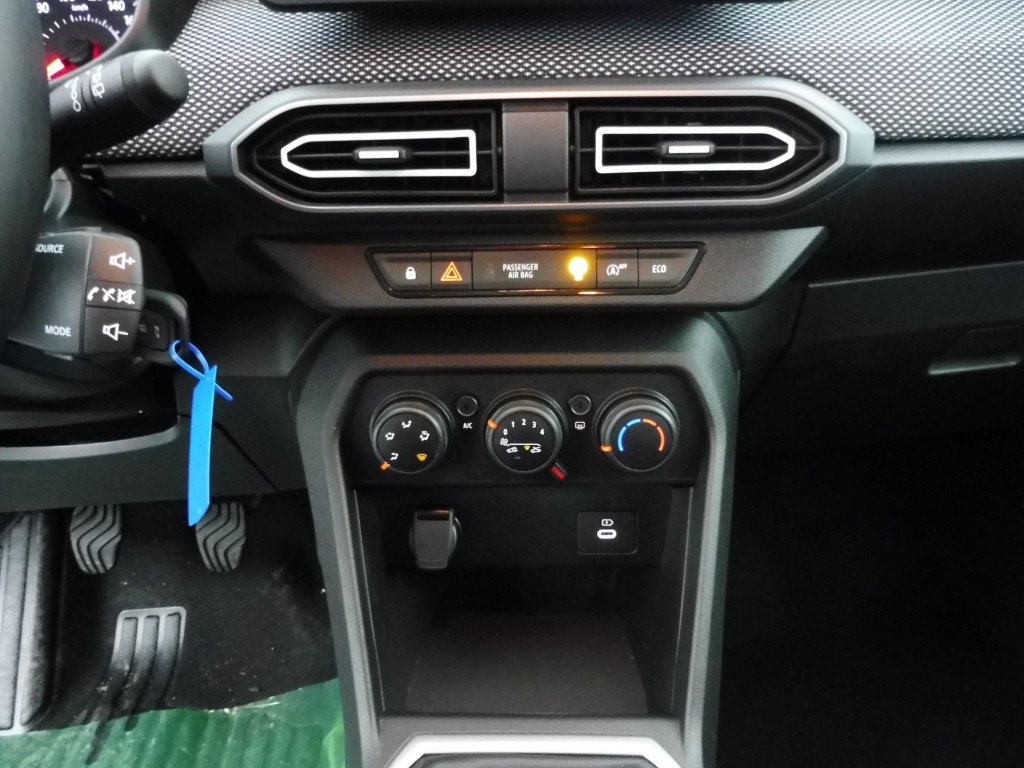 DACIA Jogger 1.0 ECO-G 100CH EXPRESSION 7 PLACES -24