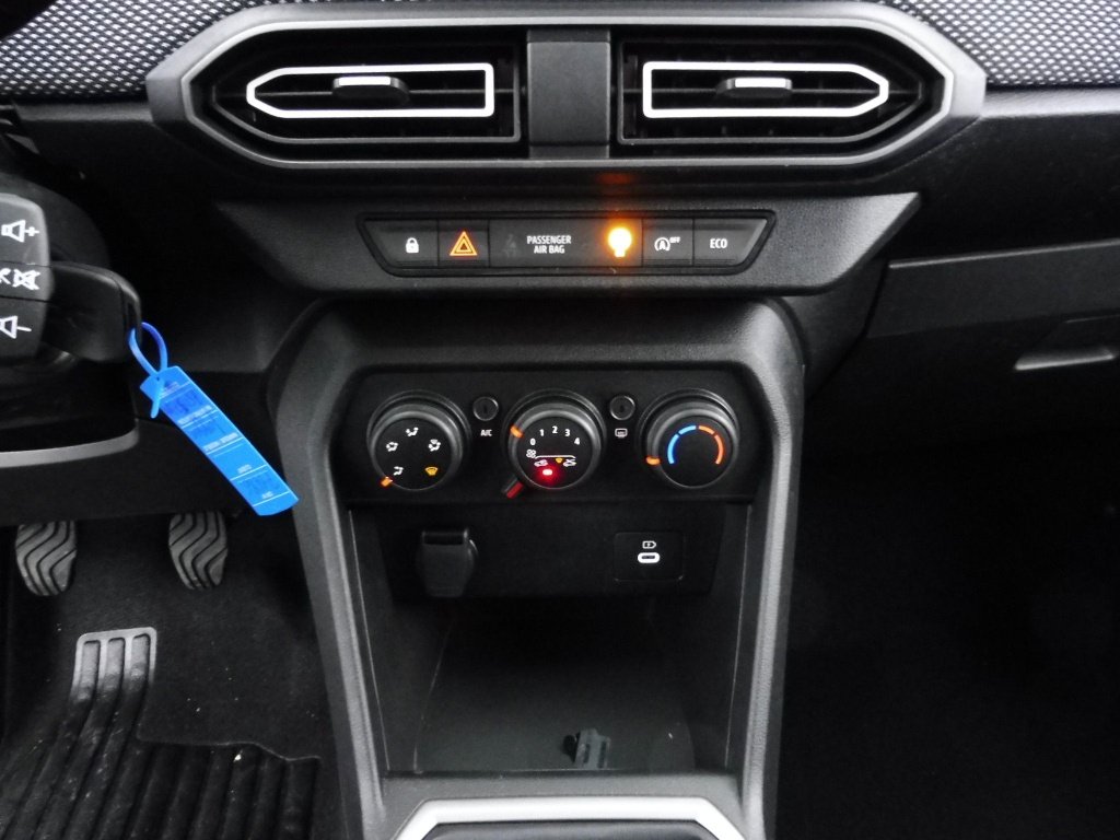 DACIA Jogger 1.0 ECO-G 100CH EXPRESSION 7 PLACES -24
