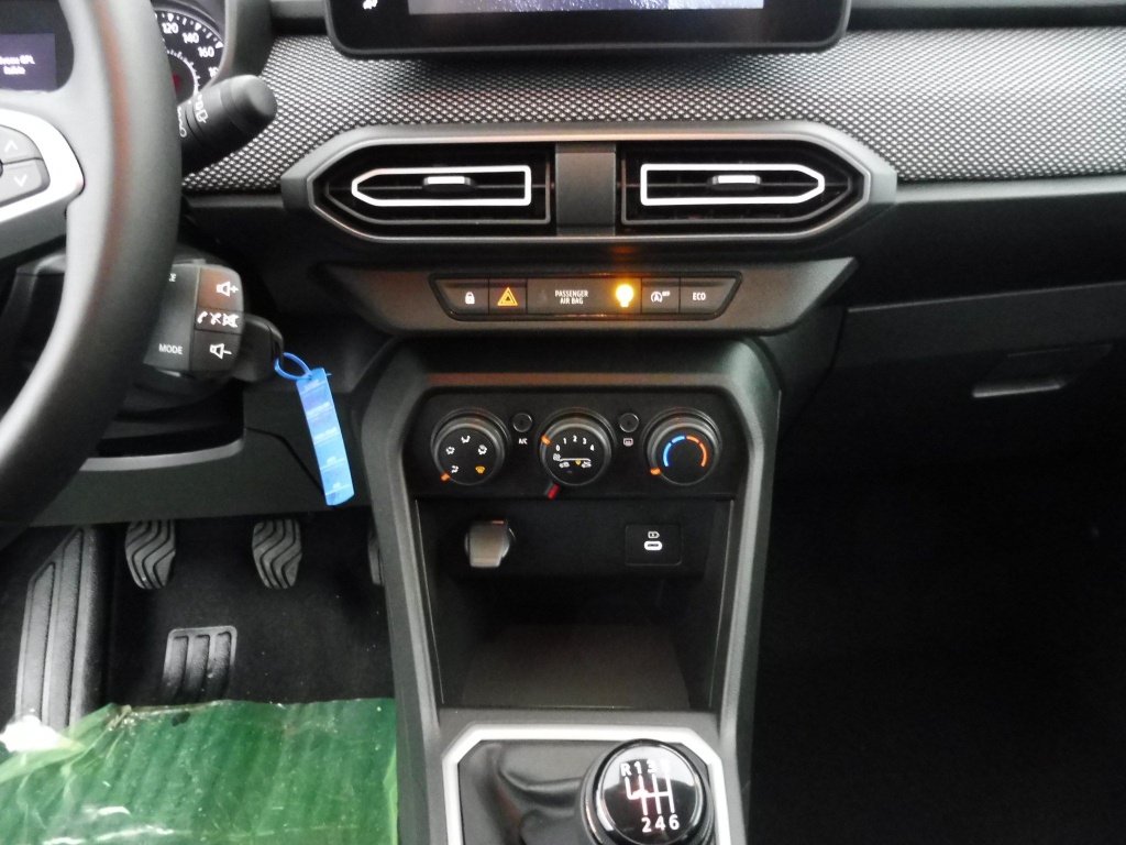 DACIA Jogger 1.0 ECO-G 100CH EXPRESSION 7 PLACES -24