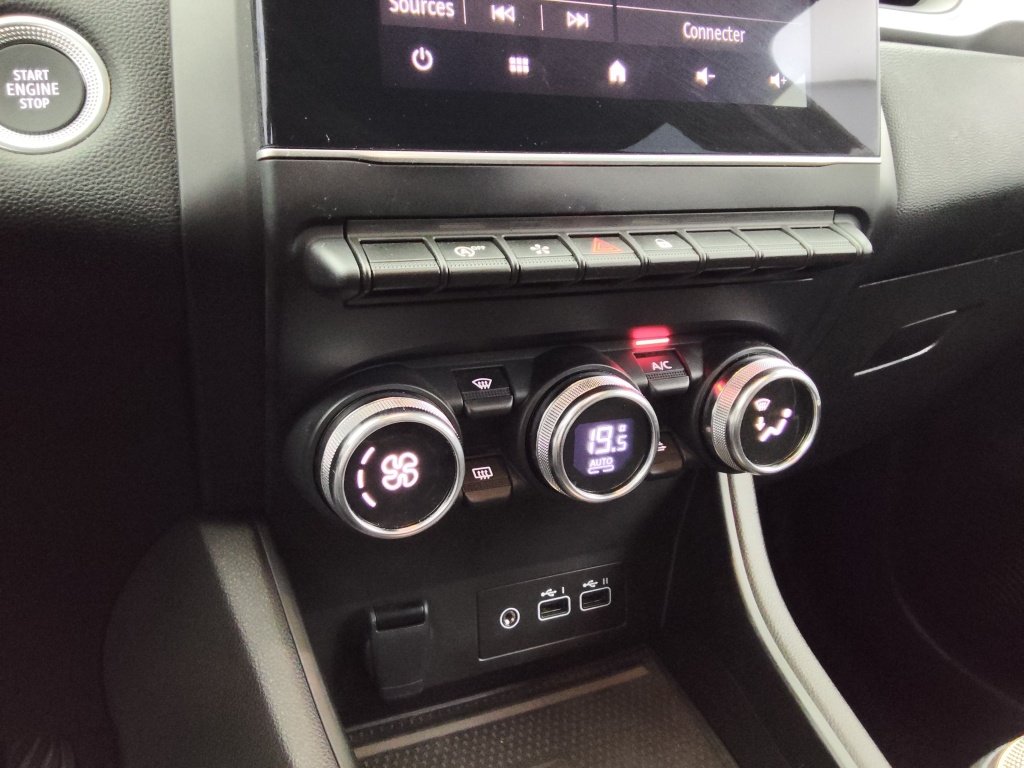 RENAULT Captur 1.0 TCE 90CH TECHNO