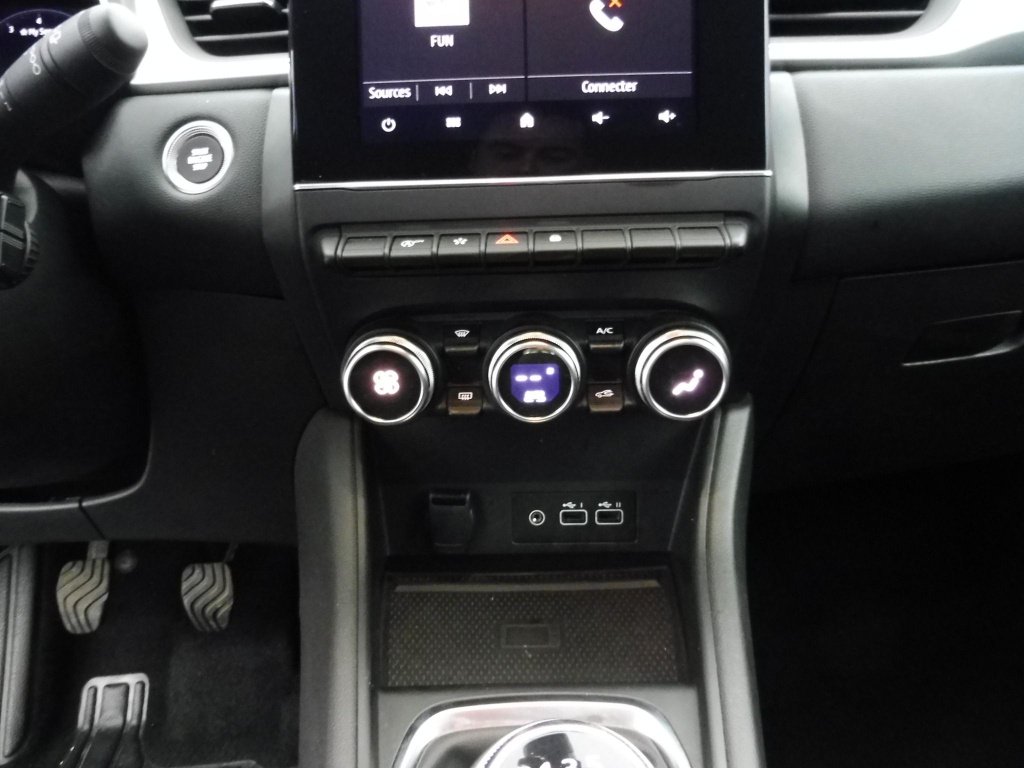 RENAULT Captur 1.0 TCE 90CH TECHNO