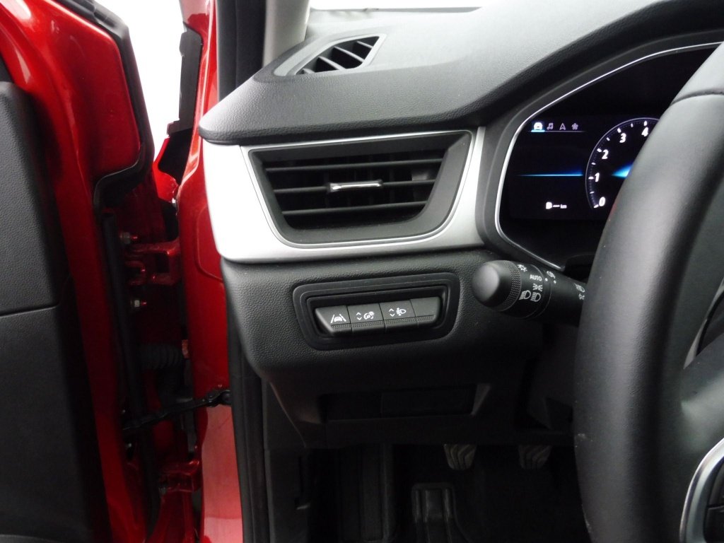 RENAULT Captur 1.0 TCE 90CH TECHNO