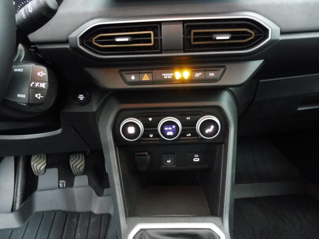 DACIA Sandero 1.0 TCE 110CH STEPWAY EXTREME +