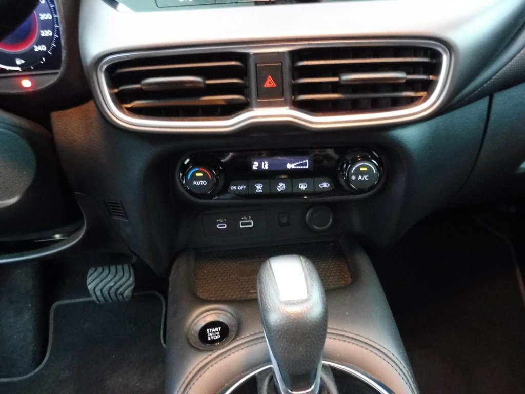 NISSAN Juke 1.0 DIG-T 114CH N-CONNECTA