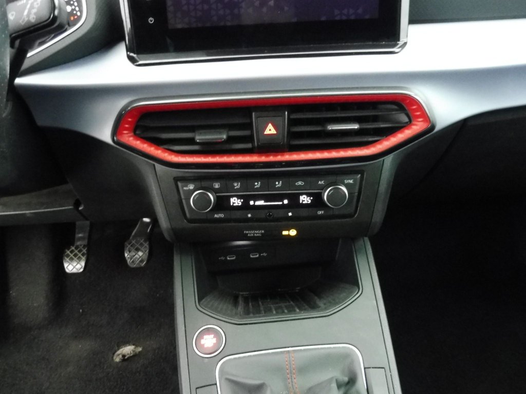 SEAT Ibiza 1.0 TSI 110CH FR