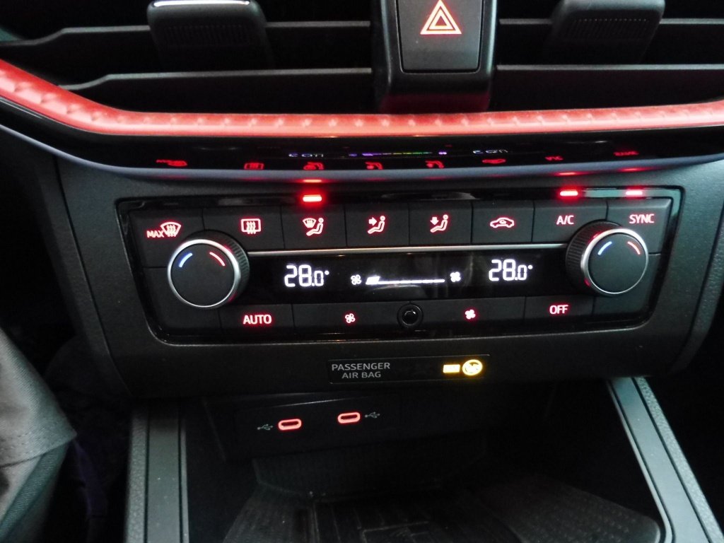 SEAT Ibiza 1.0 TSI 110CH FR