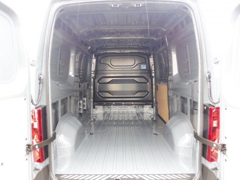 RENAULT Master F3500 L2H2 2.0 BLUE DCI 150CH EXTRA AUTO – 25