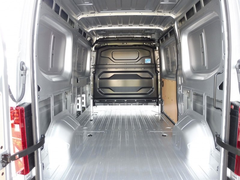 RENAULT Master F3500 L2H2 2.0 BLUE DCI 150CH EXTRA AUTO – 25