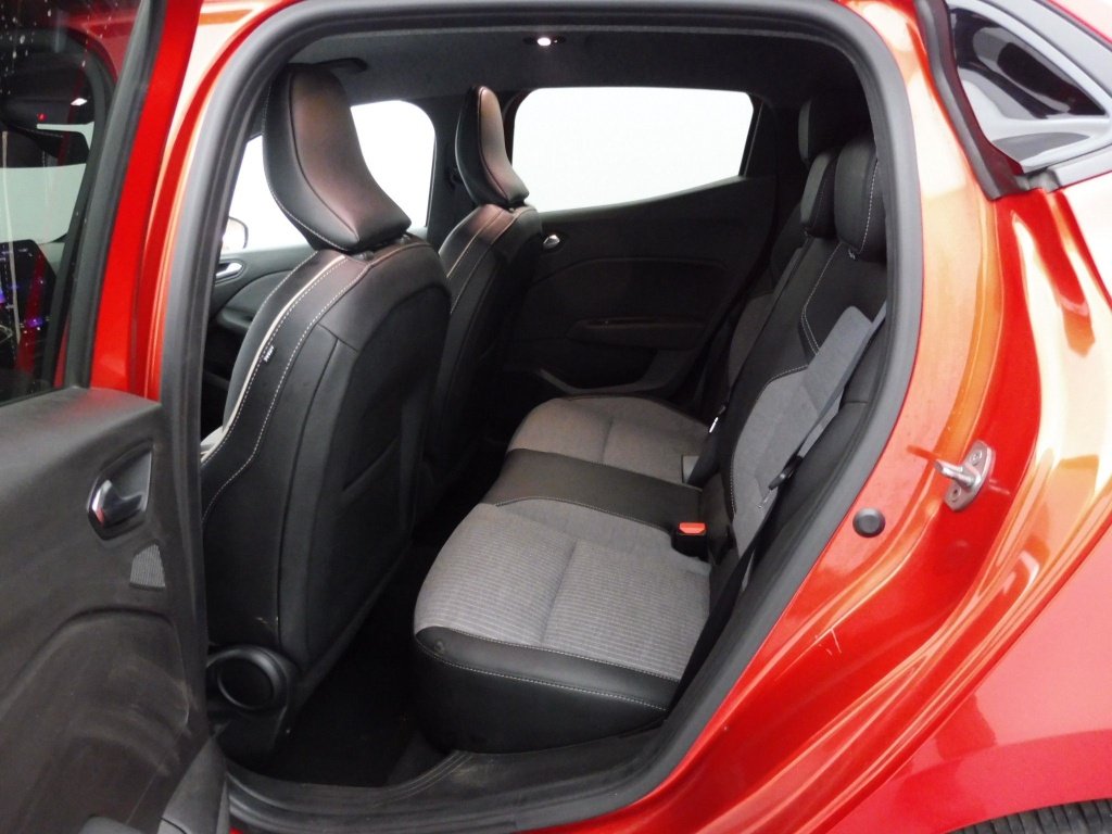 RENAULT Clio 1.0 TCE 90CH TECHNO