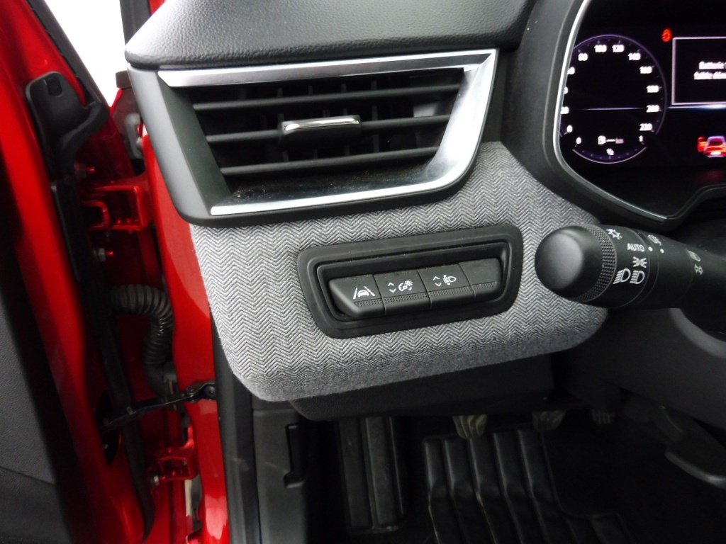 RENAULT Clio 1.0 TCE 90CH TECHNO