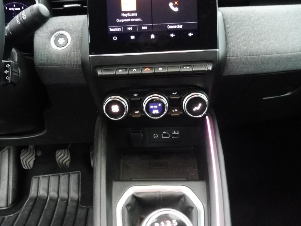 RENAULT Clio 1.0 TCE 90CH TECHNO