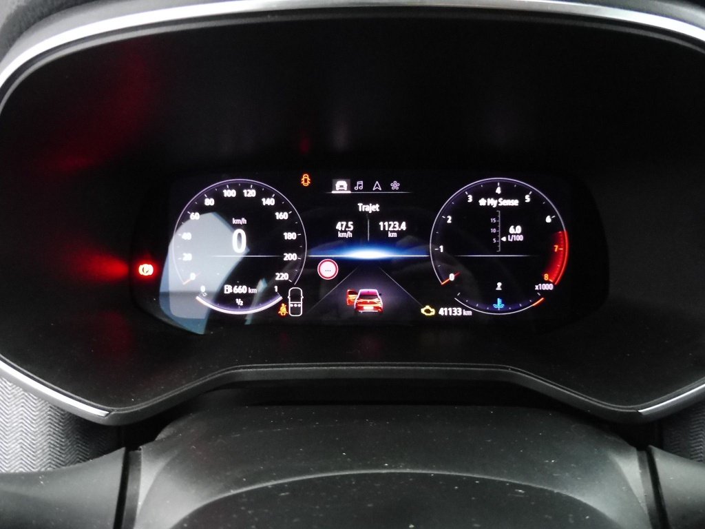 RENAULT Clio 1.0 TCE 90CH TECHNO