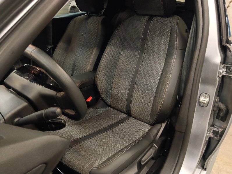 PEUGEOT 208 1.2 100CH S&S ALLURE