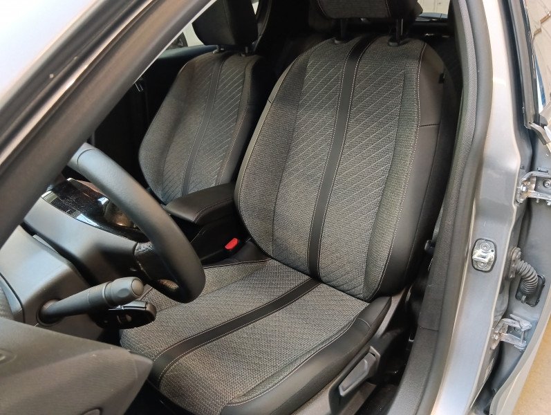 PEUGEOT 208 1.2 100CH S&S ALLURE