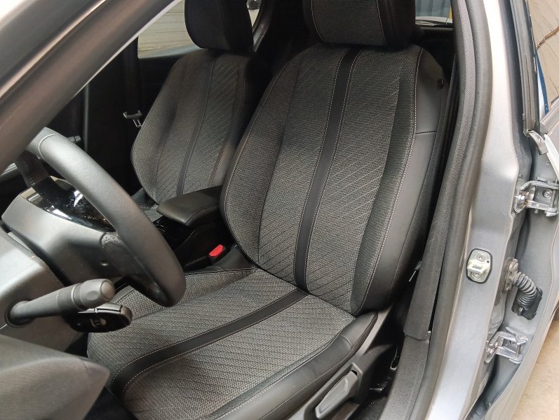 PEUGEOT 208 1.2 100CH S&S ALLURE