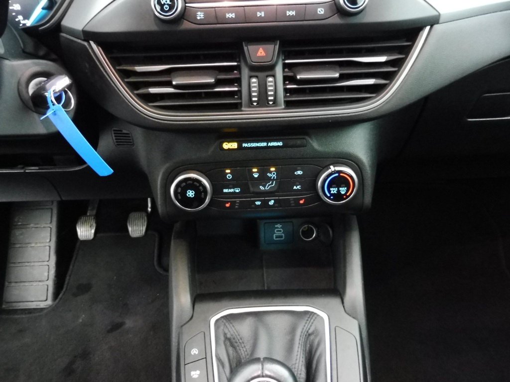 FORD Focus SW 1.0 ECOBOOST 125connected