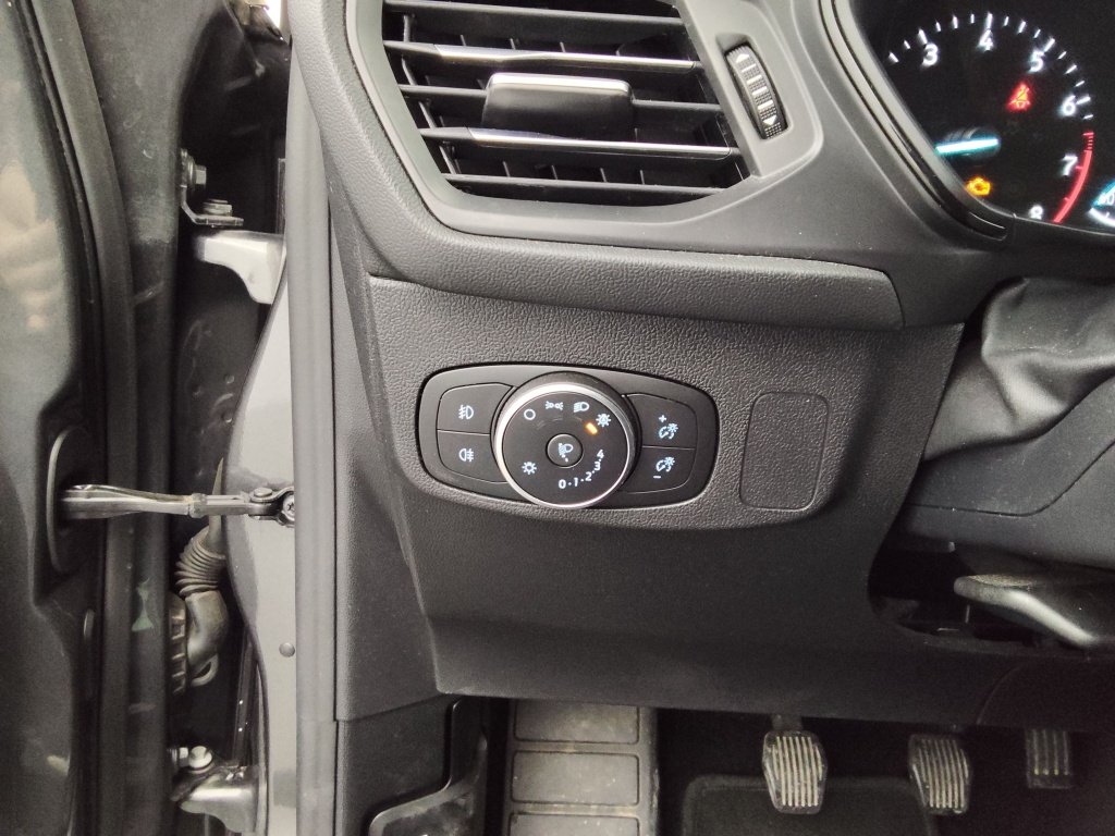 FORD Focus 1.0 ECOBOOST 125st line