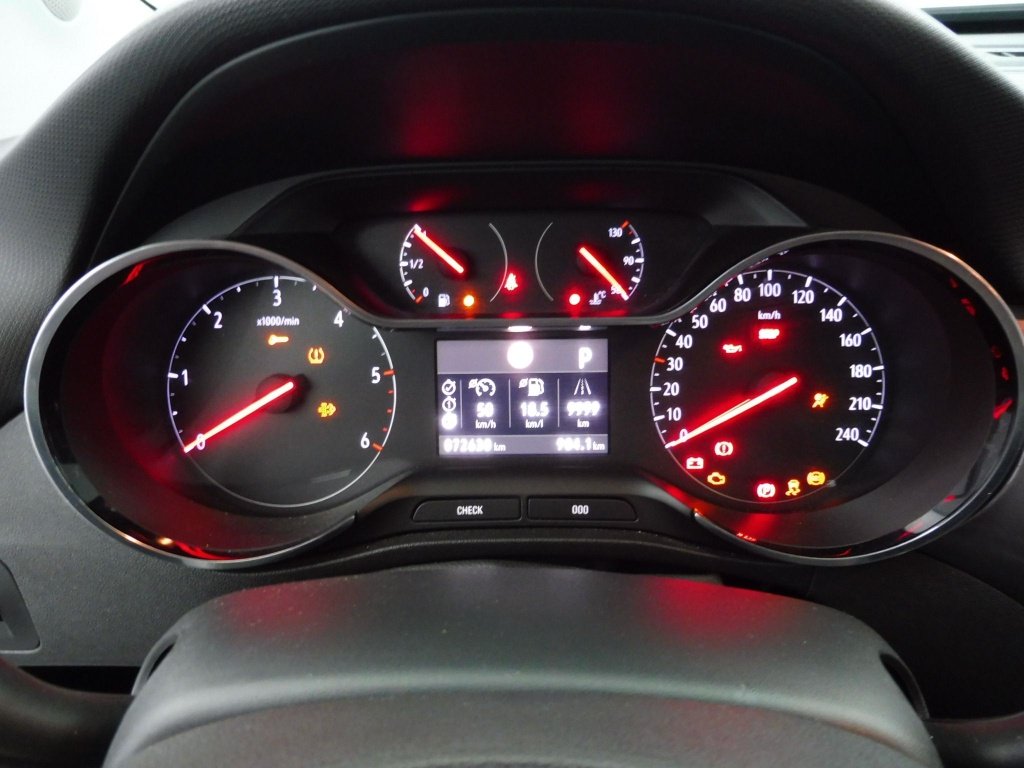 OPEL Crossland 1.5D 120 AT6innovation