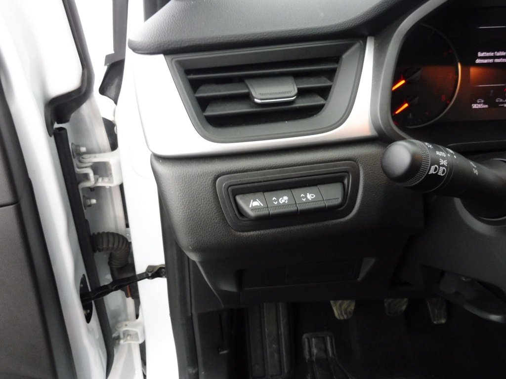 RENAULT Captur 1.3 TCE 140CH FAP ZEN