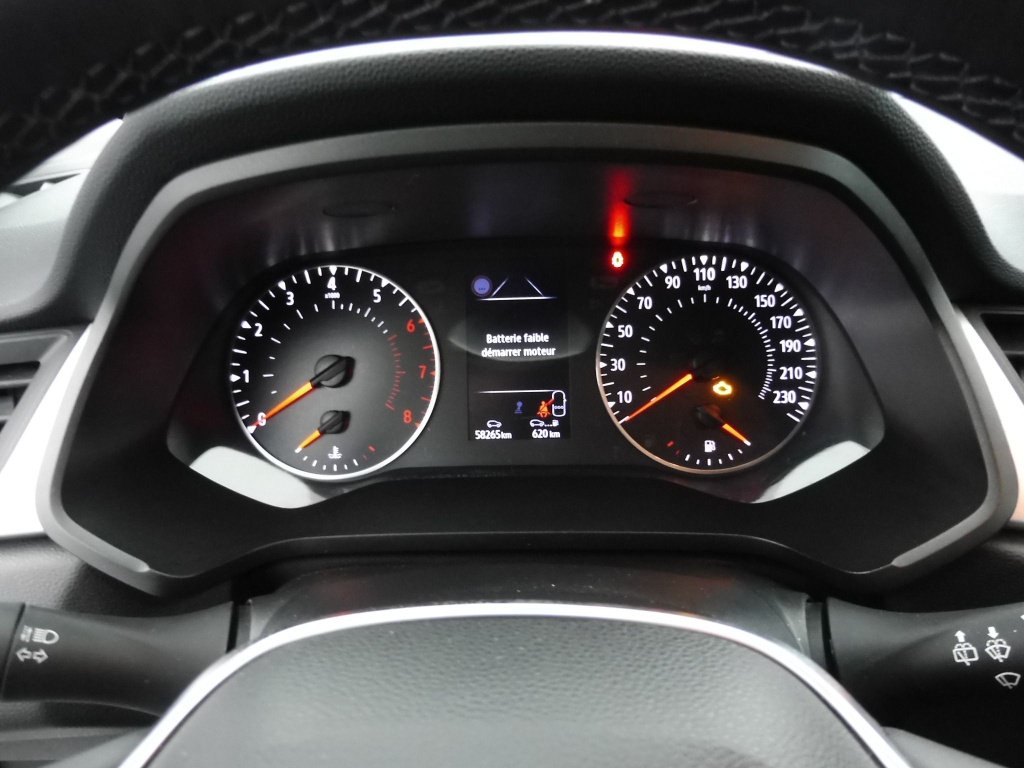 RENAULT Captur 1.3 TCE 140CH FAP ZEN