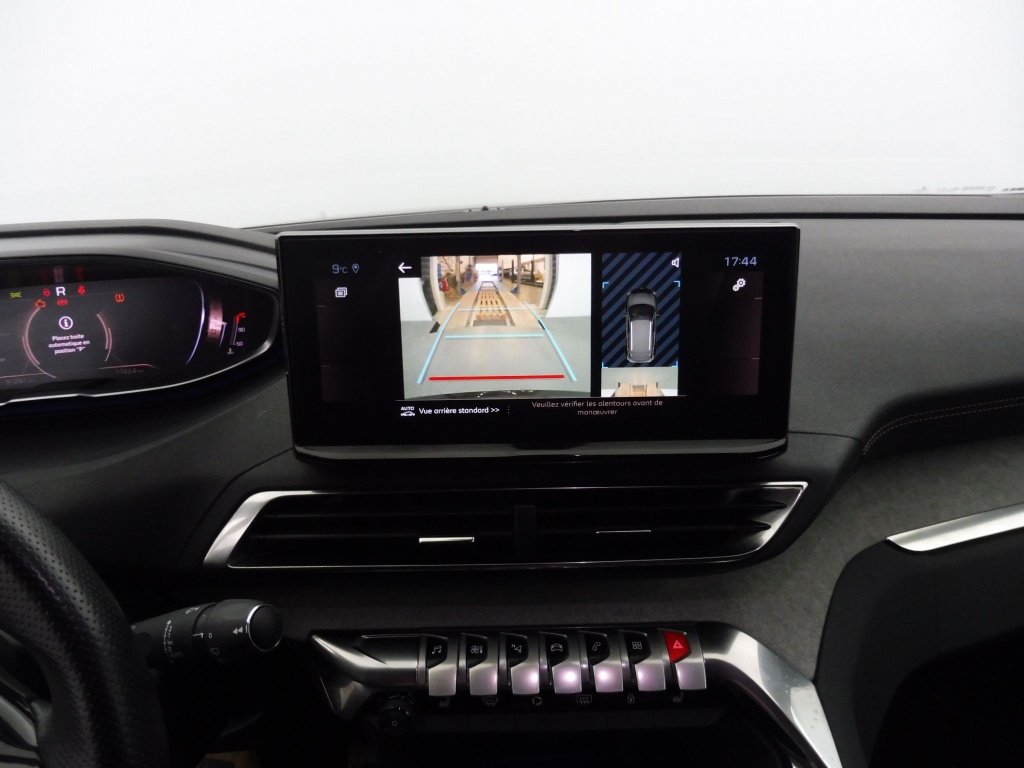 PEUGEOT 3008 1.5 BLUEHDI 130CH S&S GT EAT8