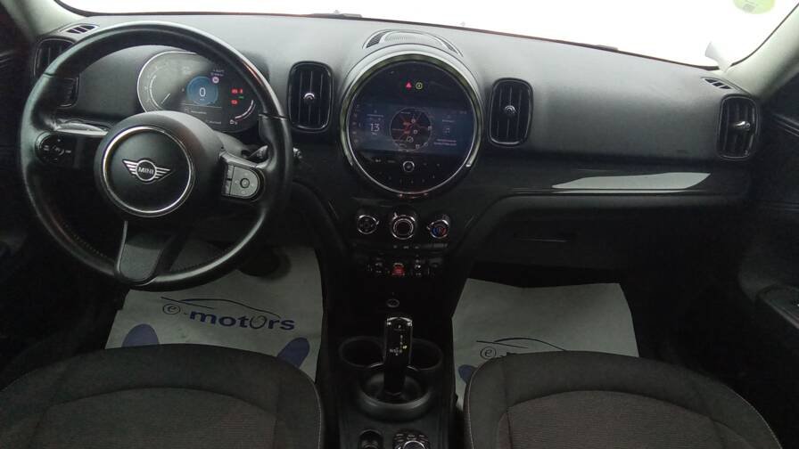 Mini Countryman f60 lci Countryman 116 BVA7 One D DESIGN