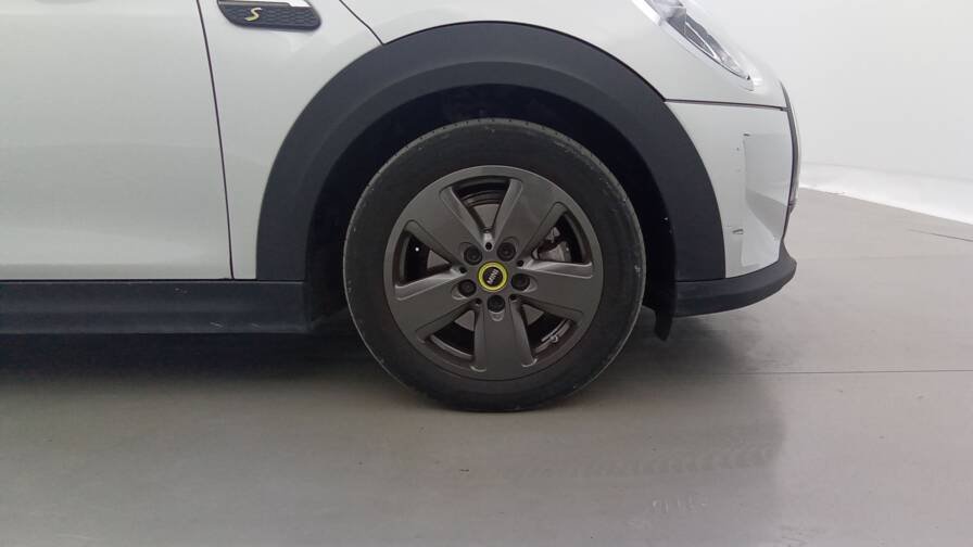 Mini Hatch 3 portes electric f56 bev lci 3 Portes Cooper SE 184 Essential +GPS