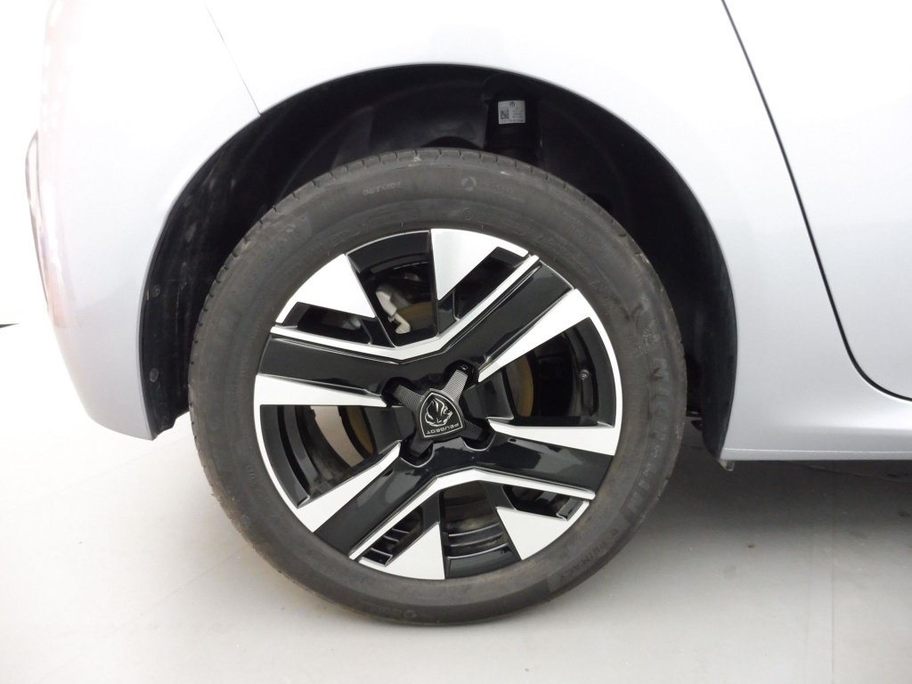 PEUGEOT 208 1.2 100CH S&S ALLURE