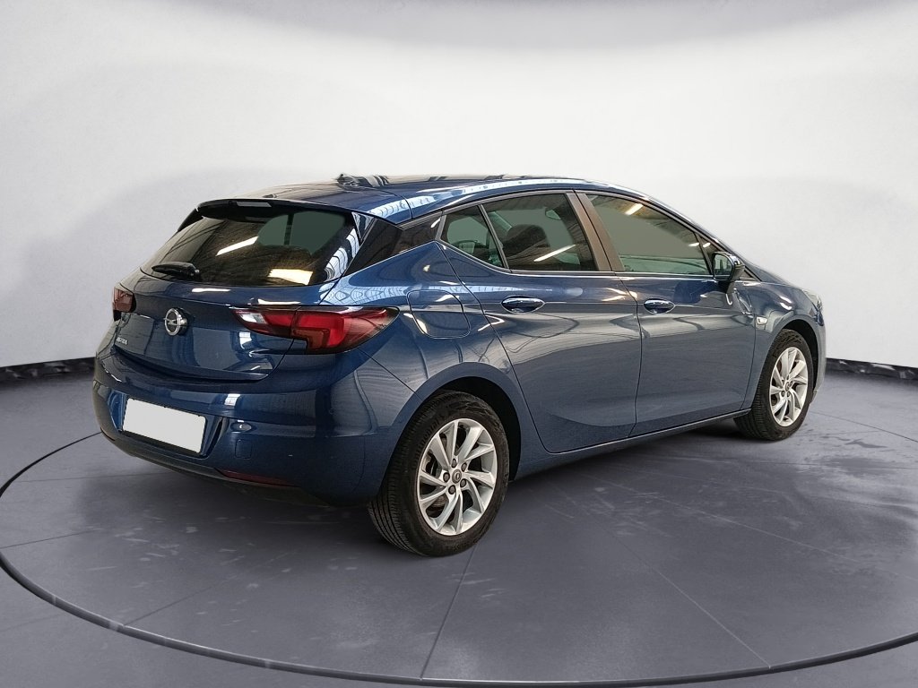 OPEL Astra 1.2 TURBO 110CH