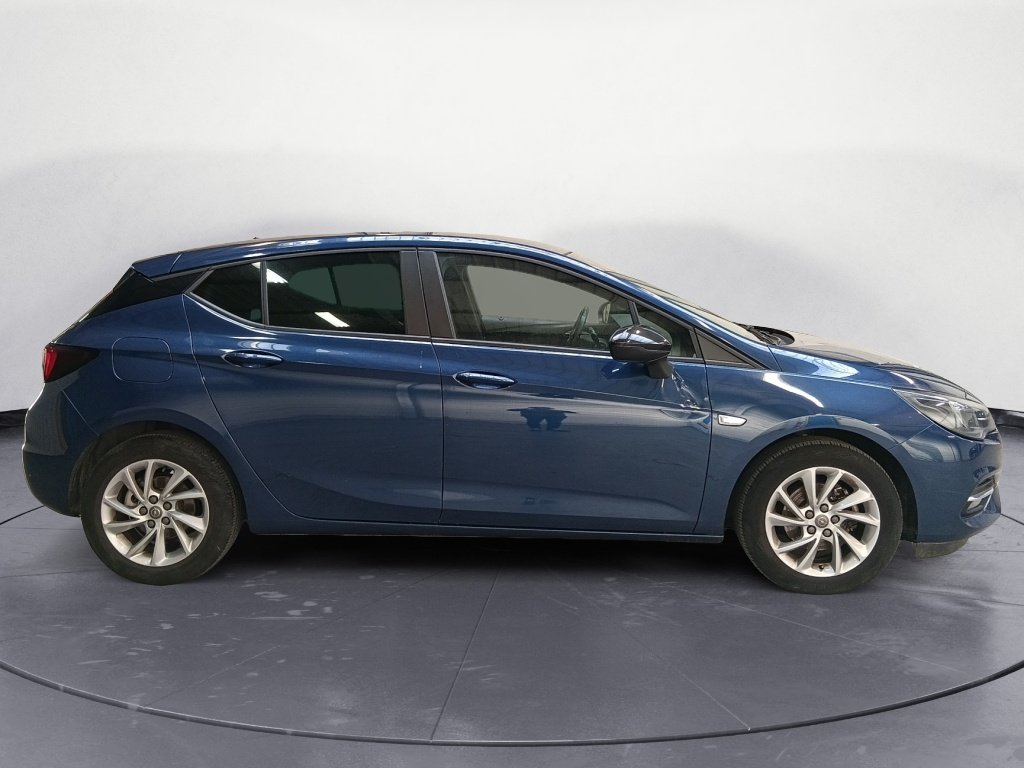 OPEL Astra 1.2 TURBO 110CH