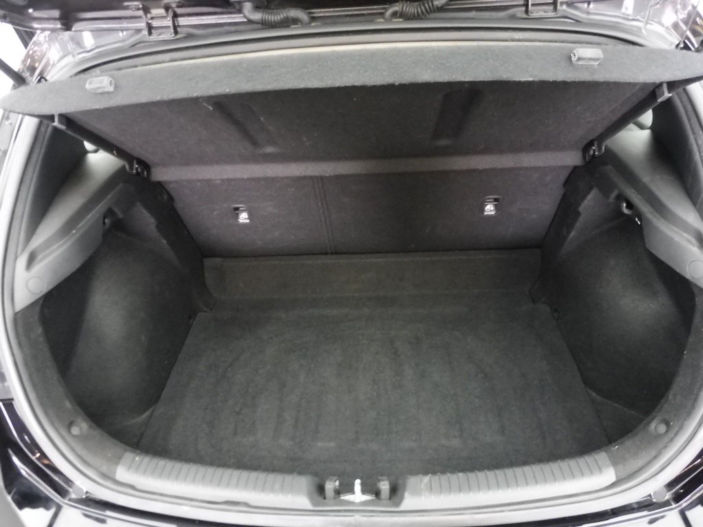 HYUNDAI i30 1.5 DPI 110 CH