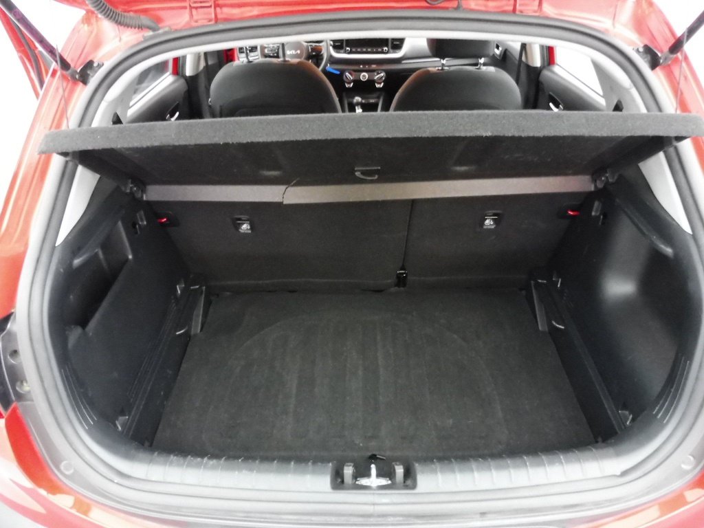 KIA Stonic 1.2 LX 84fun