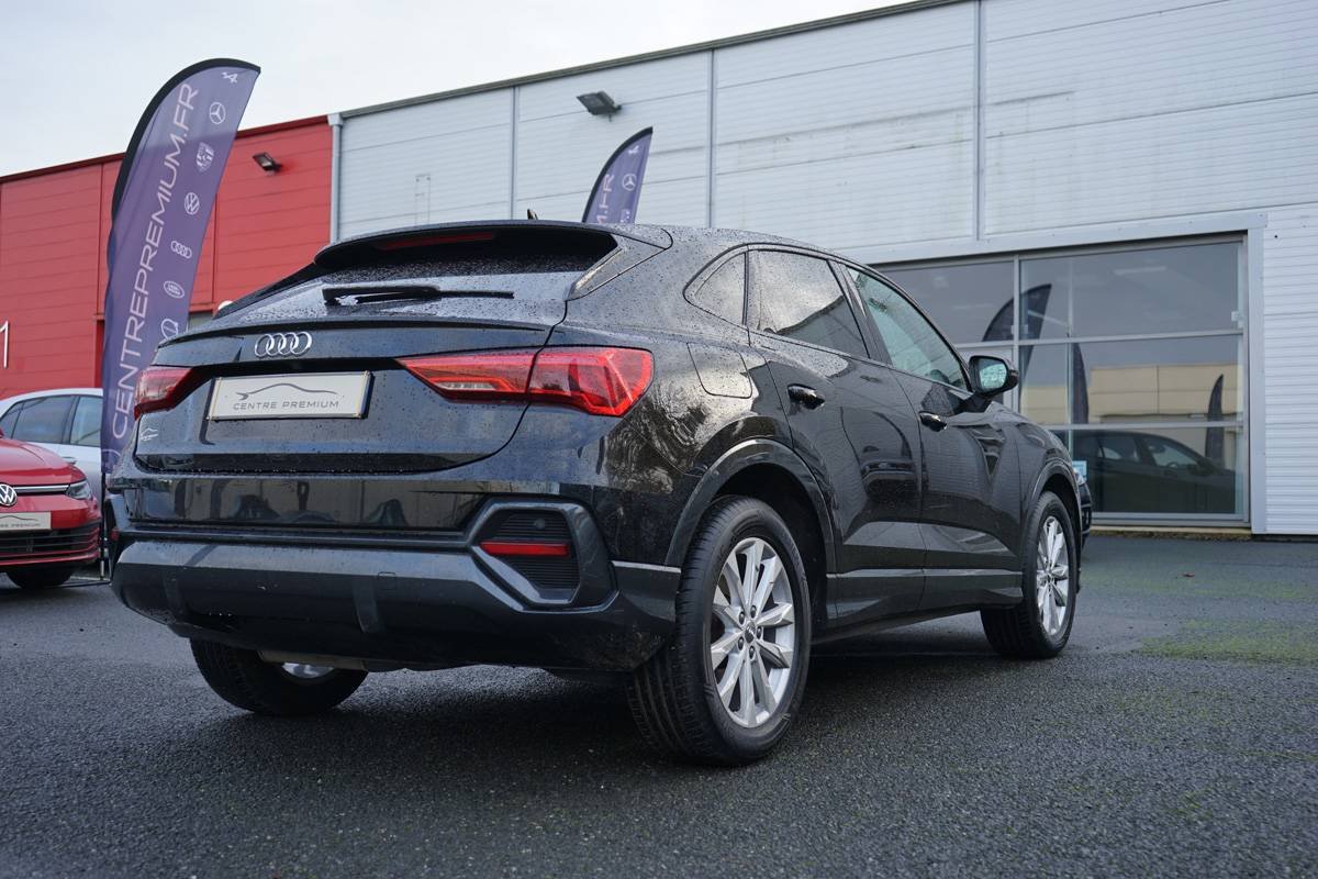 AUDI Q3 II SPORTBACK 35 TDI 150 S LINE S TRONIC 7