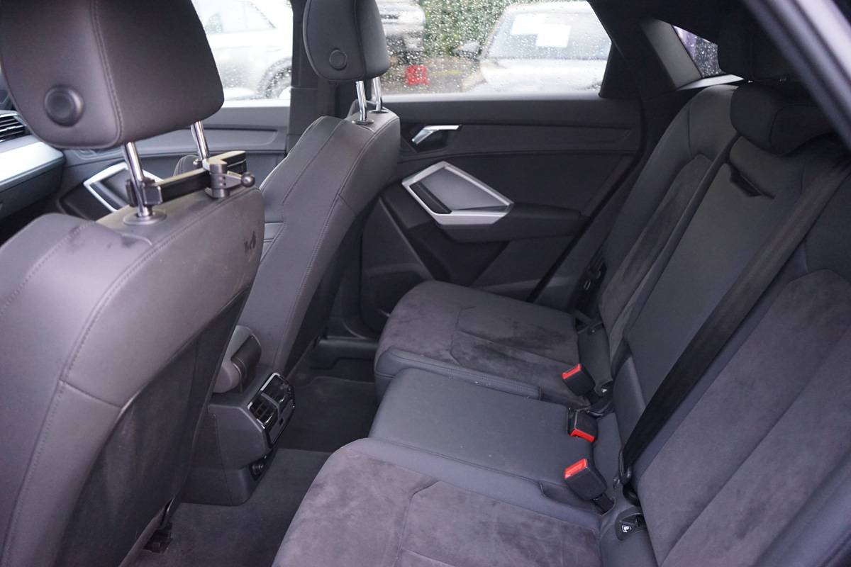 AUDI Q3 II SPORTBACK 35 TDI 150 S LINE S TRONIC 7