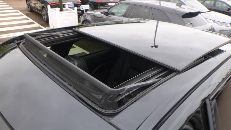 Jaguar F-pace F-Pace 2.0 D – 180 ch  AWD BVA8 – R-Sport