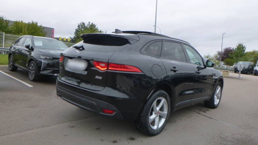 Jaguar F-pace F-Pace 2.0 D – 180 ch  AWD BVA8 – R-Sport