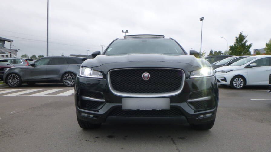 Jaguar F-pace F-Pace 2.0 D – 180 ch  AWD BVA8 – R-Sport