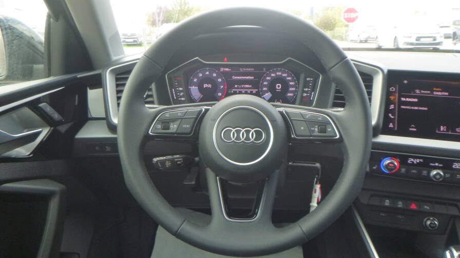 Audi A1 sportback A1 Sportback 25 TFSI 95 S tronic 7 S Line +ACC+Caméra
