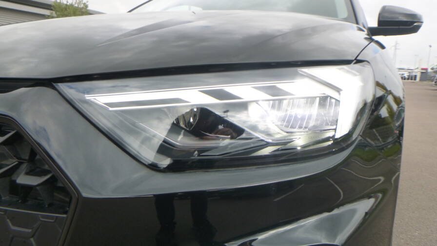 Audi A1 sportback A1 Sportback 25 TFSI 95 S tronic 7 S Line +ACC+Caméra