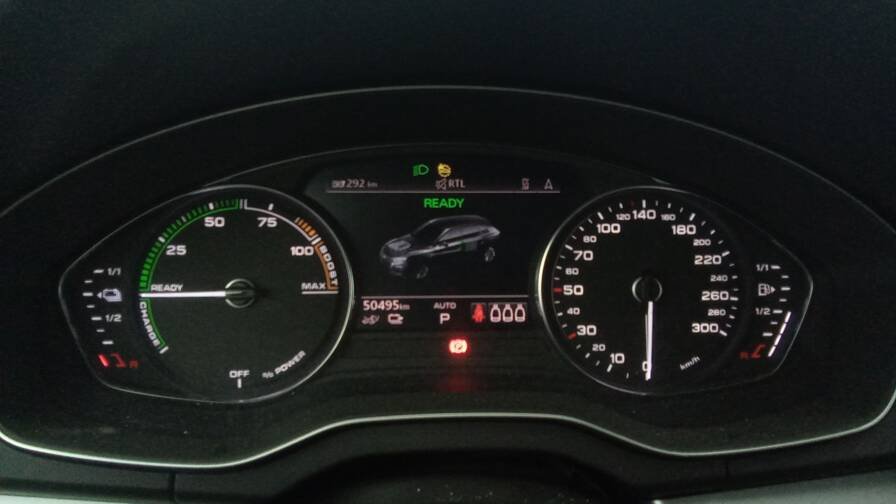 Audi Q5 Q5 50 TFSIe 299 S tronic 7 Quattro Design +Cuir