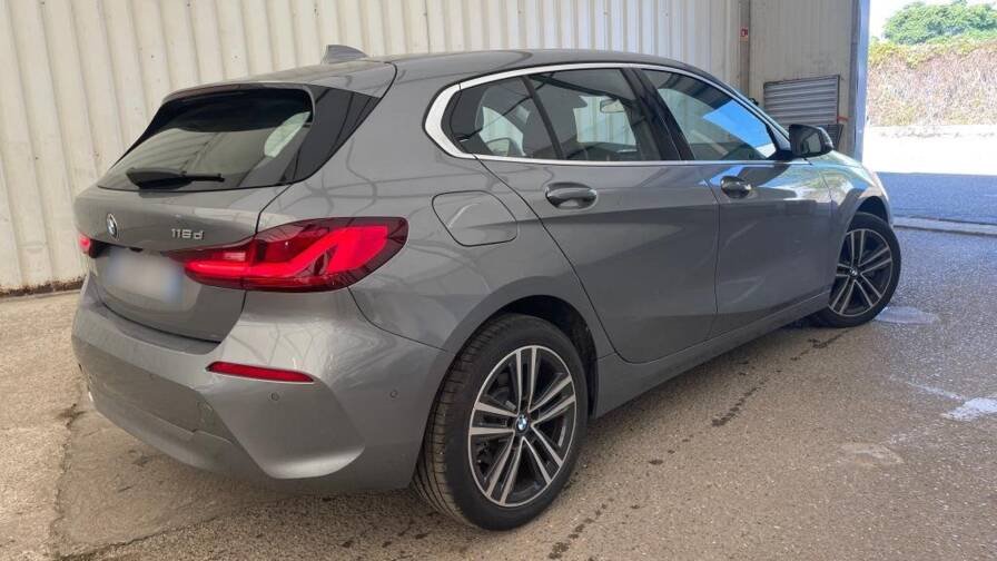 Bmw Serie 1 f40 116d 116 +Park Assist