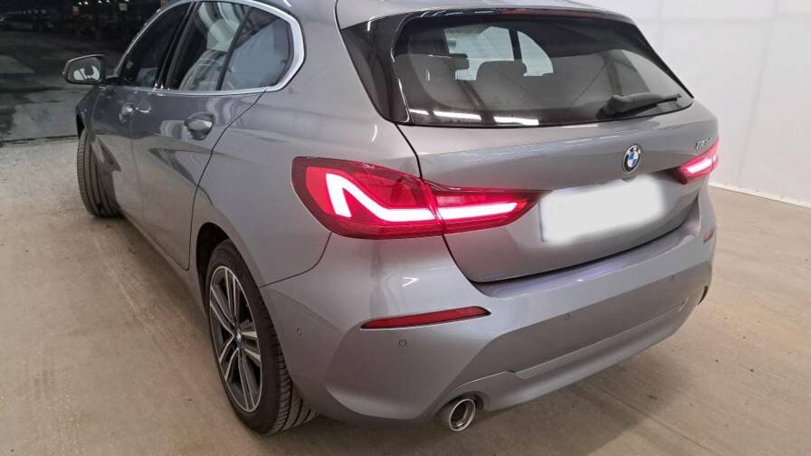 Bmw Serie 1 f40 116d 116 +Jantes en alliage léger 17 style 548 +Park Assist